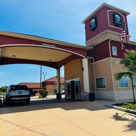 Executive Inn & Suites Floresville Ngoại thất bức ảnh