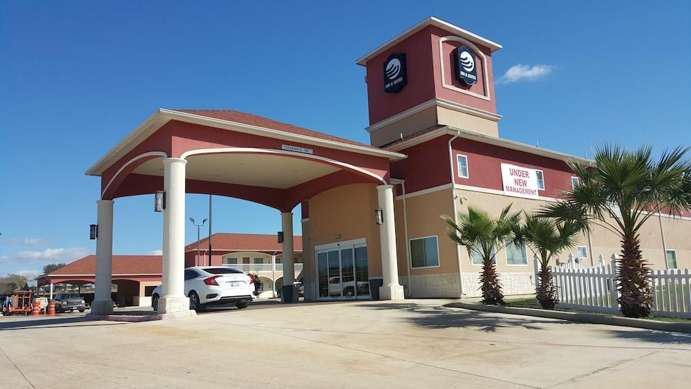Executive Inn & Suites Floresville Ngoại thất bức ảnh