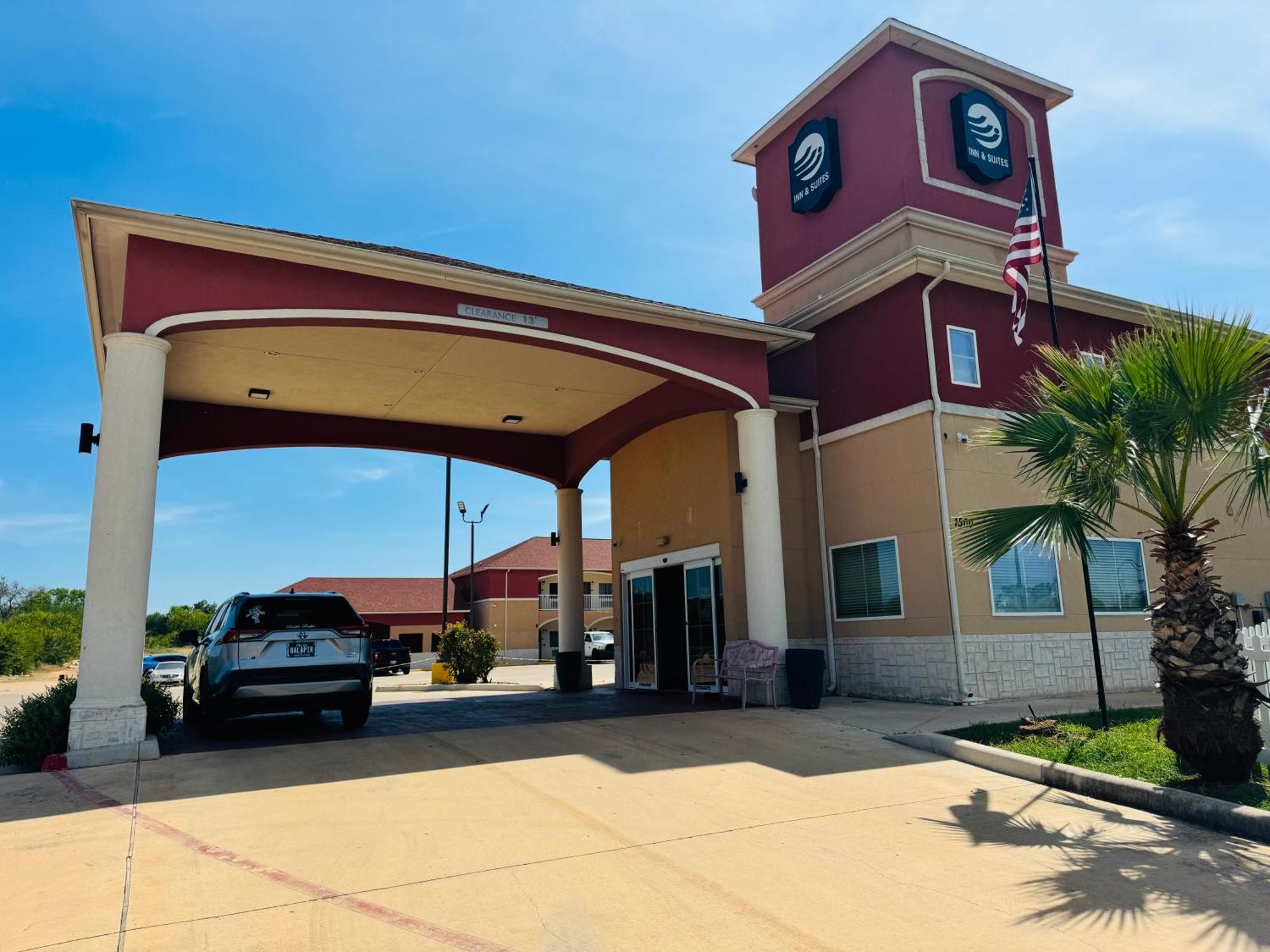 Executive Inn & Suites Floresville Ngoại thất bức ảnh